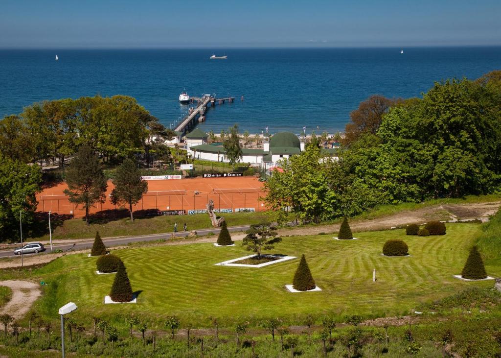 Hotel Stranddistel Ruegen Goehren  Εξωτερικό φωτογραφία